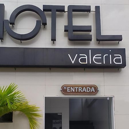OYO Hotel Valéria Salvador Exterior foto